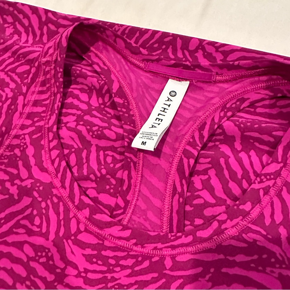 Brand new Athleta tank in hot pink print size M